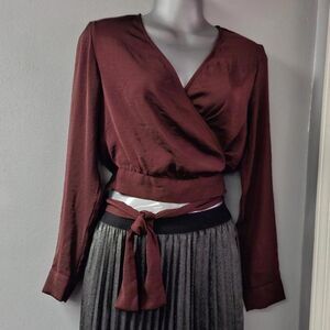 Croped Burgandy Deep Red Tie Waist Wrap Blouse Size 4 Silky